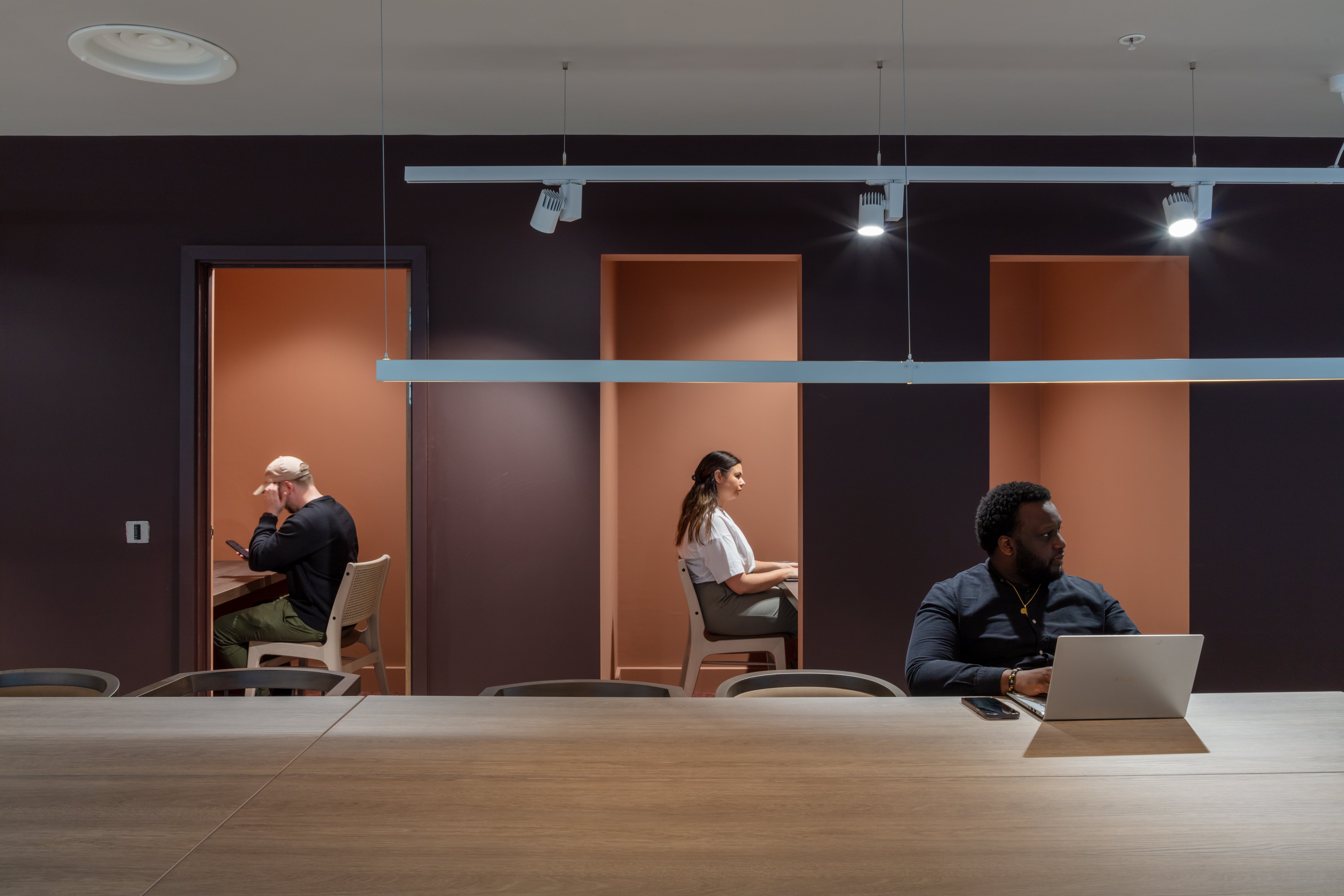 Co-Living vs. Roommates | The Key Differences